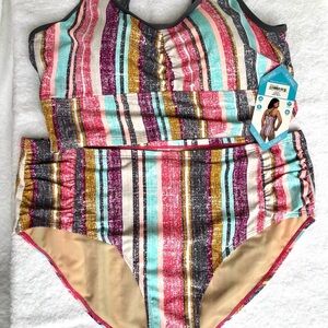 Free Country two piece swim set bundle 2 tops size X-Large, 1 bottom XX-Large